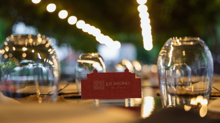 Los Jardines del Infante con musica en directo y restauración