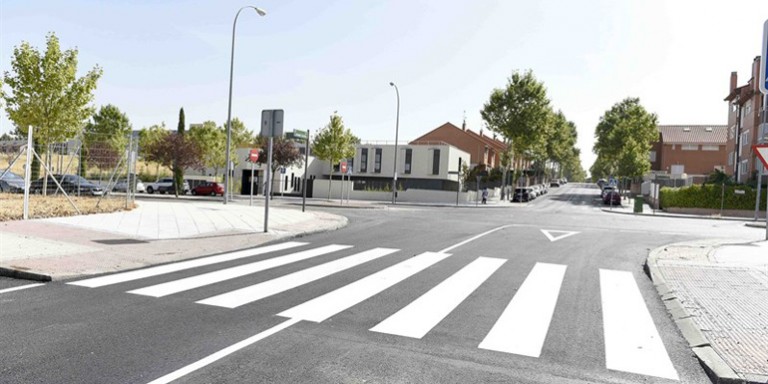 La operación asfalto cubre más de 61.000 m² en urbanizaciones de Boadilla