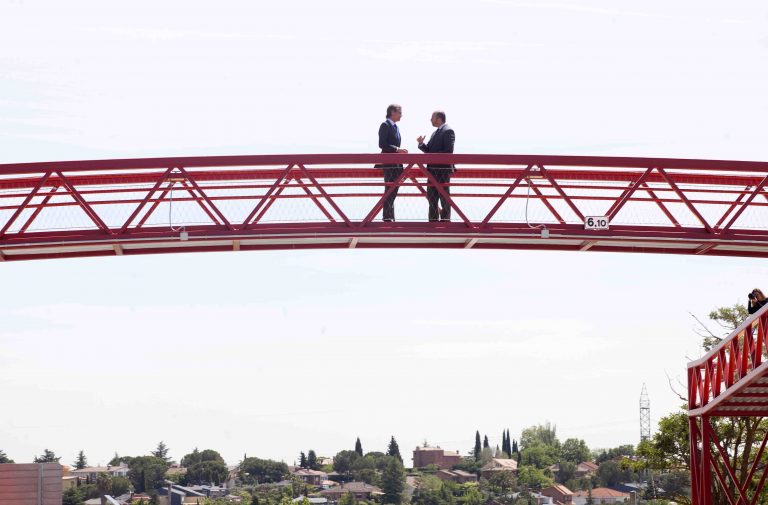 La segunda pasarela de la M-513 entra en servicio