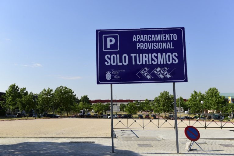 Nuevo aparcamiento en Prado del Espino
