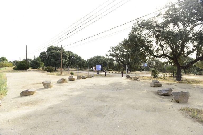 Estacionamiento limitado en los accesos al monte norte de Boadilla