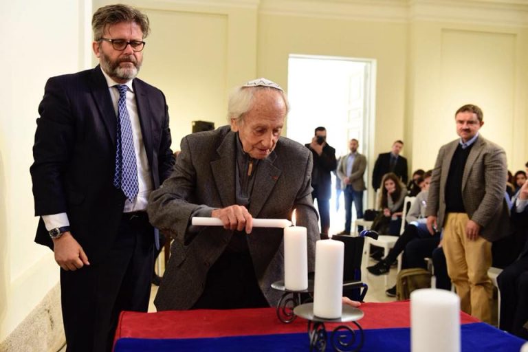 Boadilla recuerda y honra a las víctimas del Holocausto