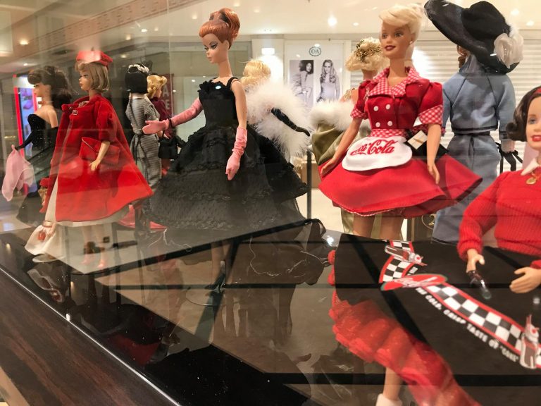 ‘Barbie, cine y moda’, hasta el 26 de junio en el Palacio