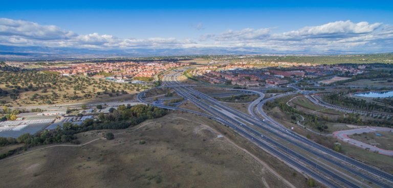 La ampliación a tres carriles de la M-50 a la espera de ejecución por Fomento