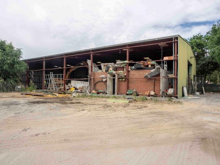 Más plazas de aparcamiento y espacio verde en El Caño