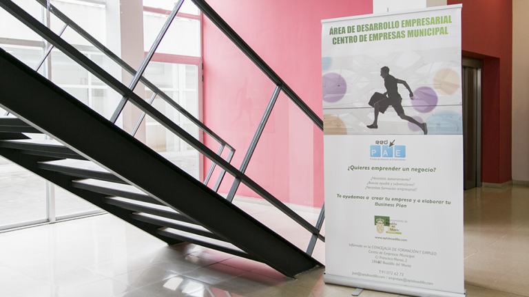 El Centro de Empresas ofrece formación para mejorar la puesta en marcha y gestión de los negocios