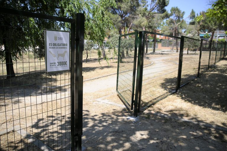 Ampliada en 2.000 metros el área canina del parque Juan Pablo II