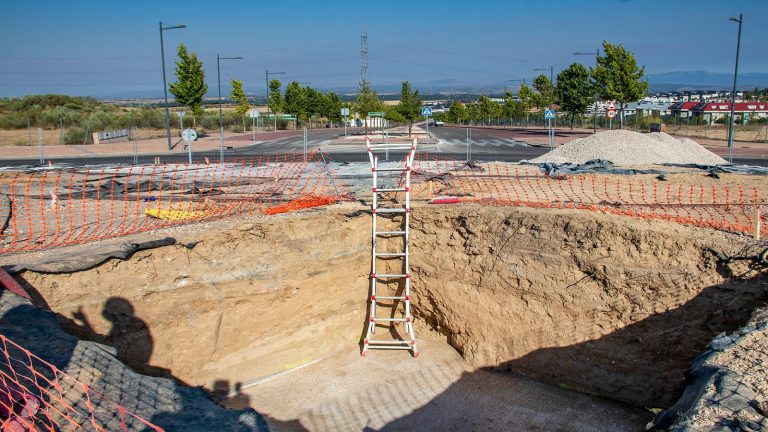 Comienzan las obras de acondicionamiento en la Glorieta de la Constitución Española