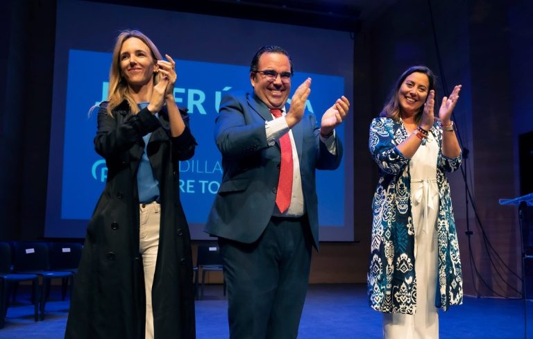 Cayetana Álvarez de Toledo apoya la candidatura de Javier Úbeda al 28M