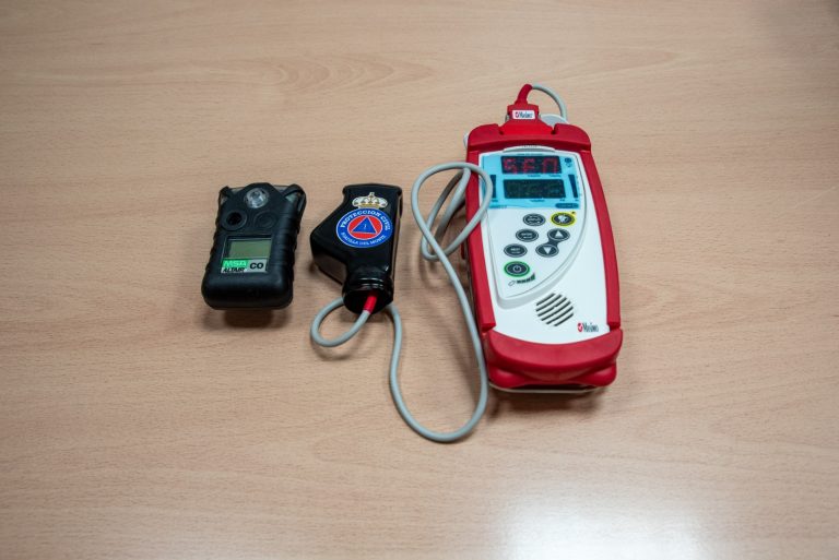 El servicio de Protección Civil incorpora en sus vehículos tres cooxímetros y tres medidores de gases