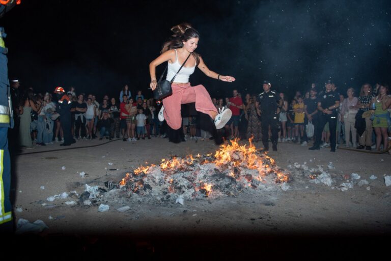 Hoguera de San Juan en Boadilla del Monte: Las mejores fotografías