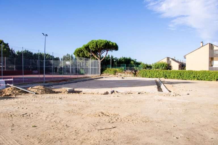 Terreno pista deportiva en El Pastel