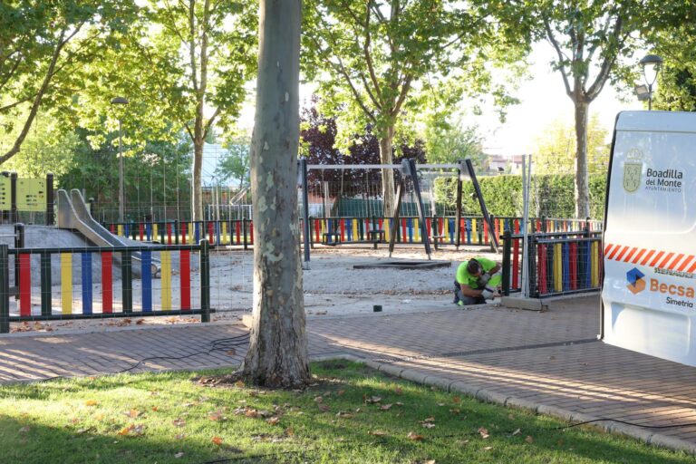 área infantil del parque Víctimas del Terrorismo
